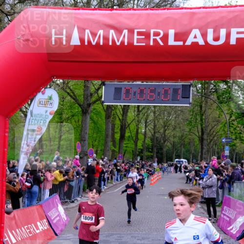 19.04.2026 - Hammer Lauf Tim E. http://msf.ph/oto/9525926 19.04.2026 09:26:29 Ziel 633, 875, 1052, 1087, 1154, 1325, 1394, 1396, 1398, 1526, 1535, 1603, 1809 meine-sportfotos.de