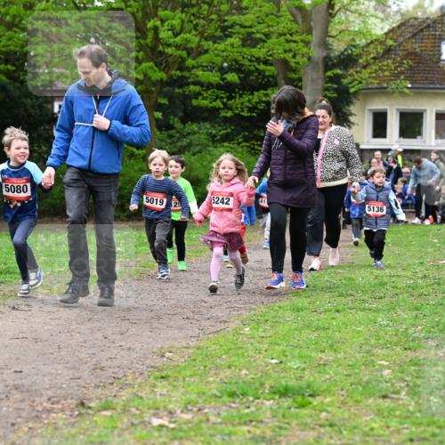 19.04.2026 - Hammer Lauf Dr. Thomas Lammeyer http://msf.ph/oto/9525995 19.04.2026 09:11:26 Laufen 5080, 5019, 5242, 611, 5136 meine-sportfotos.de