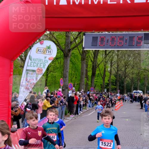 19.04.2026 - Hammer Lauf Tim E. http://msf.ph/oto/9526024 19.04.2026 09:26:43 Ziel 458, 708, 840, 1191, 1391, 1449, 1477, 1522, 1651, 1652, 1804, 1816, 1886, 1915 meine-sportfotos.de