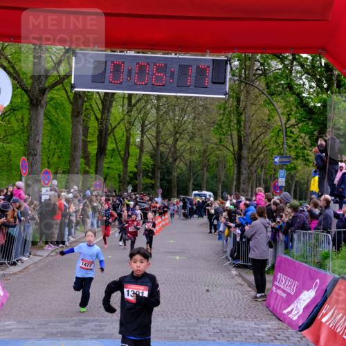 19.04.2026 - Hammer Lauf Tim E. http://msf.ph/oto/9526039 19.04.2026 09:26:45 Ziel 694, 708, 840, 1051, 1391, 1449, 1465, 1477, 1522, 1651, 1804, 1816, 1875, 1886 meine-sportfotos.de