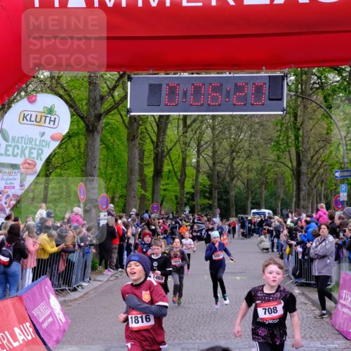19.04.2026 - Hammer Lauf Tim E. http://msf.ph/oto/9526048 19.04.2026 09:26:48 Ziel 569, 694, 708, 840, 1051, 1391, 1454, 1465, 1477, 1816, 1875, 1886 meine-sportfotos.de