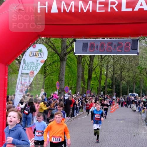 19.04.2026 - Hammer Lauf Tim E. http://msf.ph/oto/9526060 19.04.2026 09:26:56 Ziel 447, 569, 1178, 1310, 1355, 1432, 1439, 1445, 1454, 1478, 1531, 1534, 1702, 1805, 1822, 1863 meine-sportfotos.de