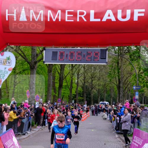 19.04.2026 - Hammer Lauf Tim E. http://msf.ph/oto/9526070 19.04.2026 09:26:58 Ziel 447, 1178, 1310, 1355, 1432, 1439, 1445, 1478, 1530, 1531, 1534, 1702, 1805, 1810, 1822, 1863 meine-sportfotos.de