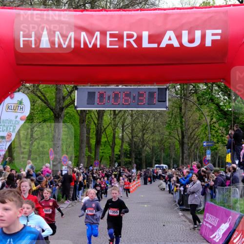 19.04.2026 - Hammer Lauf Tim E. http://msf.ph/oto/9526082 19.04.2026 09:27:00 Ziel 447, 769, 927, 1178, 1310, 1355, 1432, 1439, 1445, 1478, 1521, 1530, 1531, 1534, 1702, 1805, 1810, 1822, 1863 meine-sportfotos.de