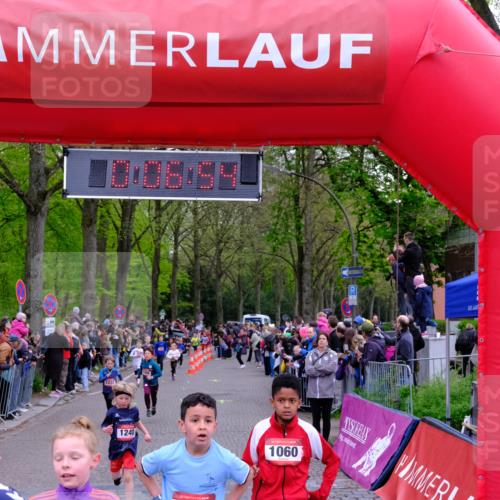 19.04.2026 - Hammer Lauf Tim E. http://msf.ph/oto/9526173 19.04.2026 09:27:22 Ziel 462, 1060, 1221, 1222, 1240, 1365, 1408, 1424, 1433, 1443, 1480, 1507, 1548, 1600 meine-sportfotos.de
