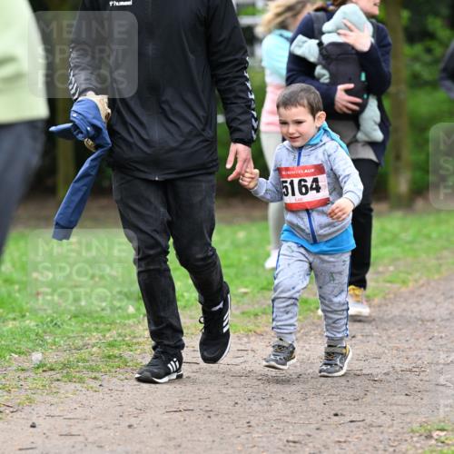 19.04.2026 - Hammer Lauf Dr. Thomas Lammeyer http://msf.ph/oto/9526213 19.04.2026 09:11:49 Laufen 5164, 5096 meine-sportfotos.de
