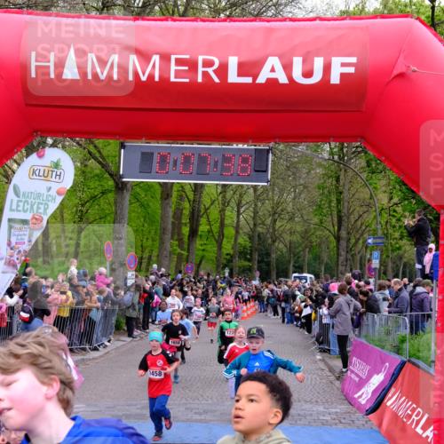 19.04.2026 - Hammer Lauf Tim E. http://msf.ph/oto/9526306 19.04.2026 09:28:06 Ziel 594, 597, 598, 886, 1213, 1238, 1354, 1367, 1372, 1450, 1458, 1482, 1492, 1503, 1529, 1557, 1619, 1635, 1658, 1838, 1844, 1855, 1882 meine-sportfotos.de