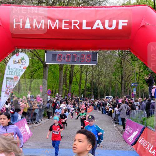 19.04.2026 - Hammer Lauf Tim E. http://msf.ph/oto/9526309 19.04.2026 09:28:06 Ziel 594, 597, 598, 886, 1213, 1238, 1354, 1367, 1372, 1450, 1458, 1482, 1492, 1503, 1529, 1557, 1619, 1635, 1658, 1838, 1844, 1855, 1882 meine-sportfotos.de