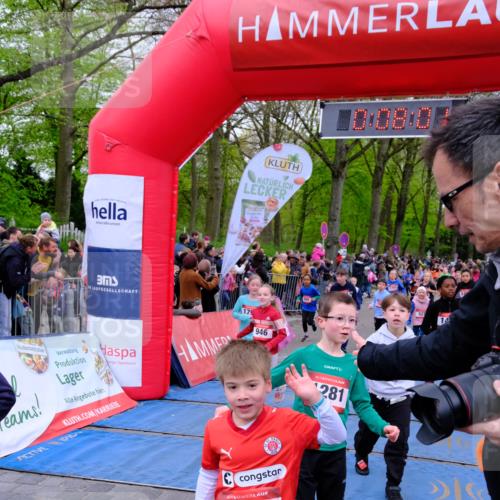 19.04.2026 - Hammer Lauf Tim E. http://msf.ph/oto/9526355 19.04.2026 09:28:30 Ziel 527, 853, 894, 946, 958, 1057, 1090, 1095, 1112, 1136, 1242, 1245, 1259, 1281, 1282, 1283, 1369, 1386, 1389, 1414, 1429, 1451, 1504, 1506, 1620, 1665, 1687, 1791, 1796 meine-sportfotos.de