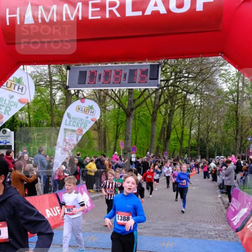 19.04.2026 - Hammer Lauf Tim E. http://msf.ph/oto/9526382 19.04.2026 09:28:44 Ziel 839, 849, 899, 970, 993, 1024, 1094, 1192, 1284, 1302, 1324, 1358, 1382, 1392, 1434, 1481, 1486, 1488, 1553, 1615, 1773, 1789, 1837, 1918 meine-sportfotos.de