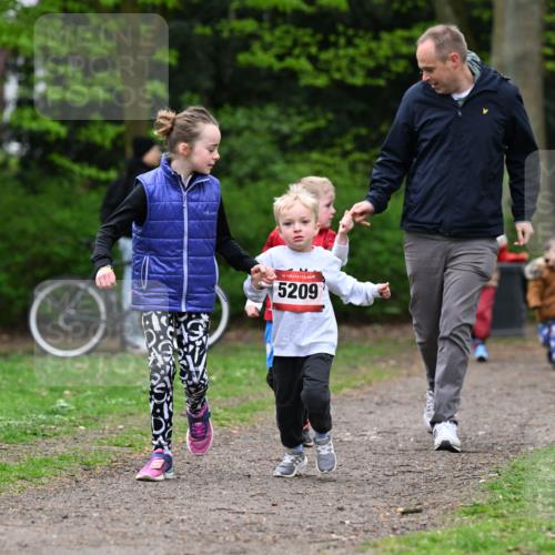 19.04.2026 - Hammer Lauf Dr. Thomas Lammeyer http://msf.ph/oto/9526388 19.04.2026 09:12:11 Laufen 5209 meine-sportfotos.de