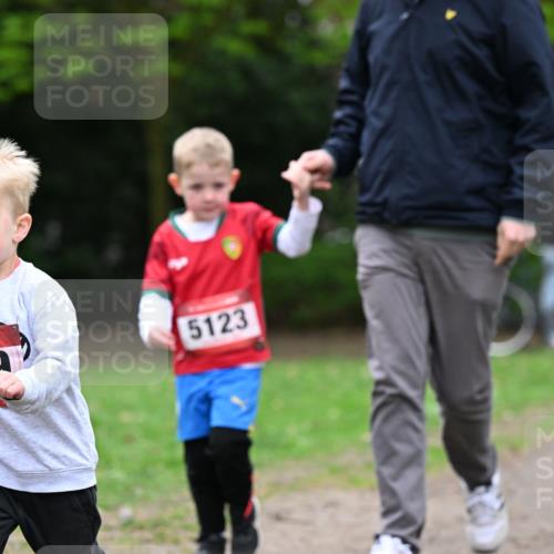 19.04.2026 - Hammer Lauf Dr. Thomas Lammeyer http://msf.ph/oto/9526417 19.04.2026 09:12:14 Laufen 5209, 5123 meine-sportfotos.de