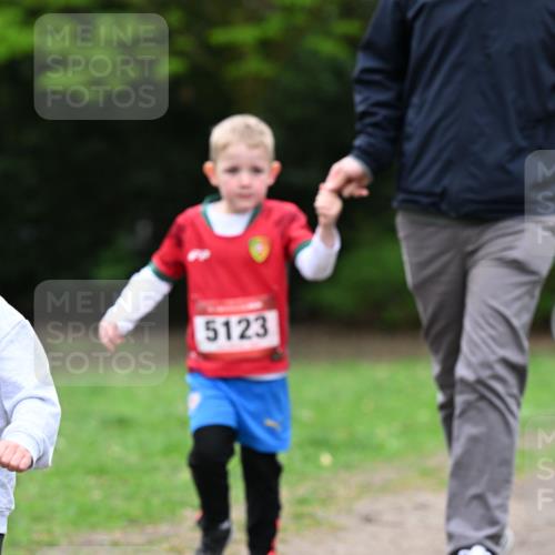 19.04.2026 - Hammer Lauf Dr. Thomas Lammeyer http://msf.ph/oto/9526420 19.04.2026 09:12:14 Laufen 209, 5123 meine-sportfotos.de