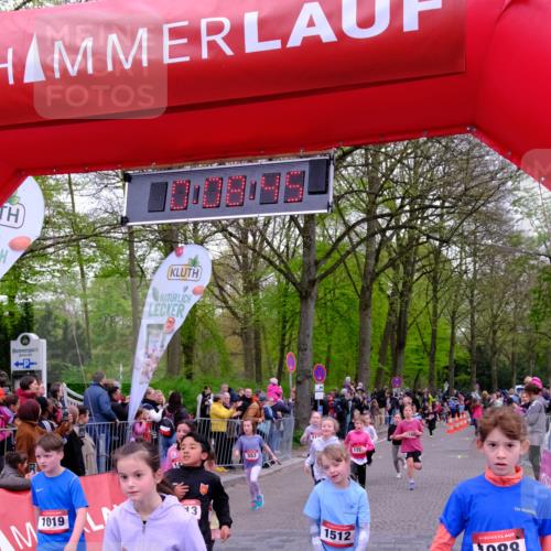 19.04.2026 - Hammer Lauf Tim E. http://msf.ph/oto/9526458 19.04.2026 09:29:12 Ziel 460, 497, 553, 795, 924, 1019, 1054, 1088, 1097, 1138, 1194, 1254, 1418, 1438, 1511, 1512, 1753, 1780, 1813, 1885 meine-sportfotos.de