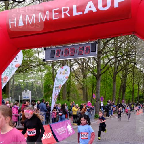 19.04.2026 - Hammer Lauf Tim E. http://msf.ph/oto/9526505 19.04.2026 09:29:19 Ziel 553, 700, 795, 1054, 1138, 1194, 1254, 1499, 1546, 1551, 1562, 1780, 1885 meine-sportfotos.de
