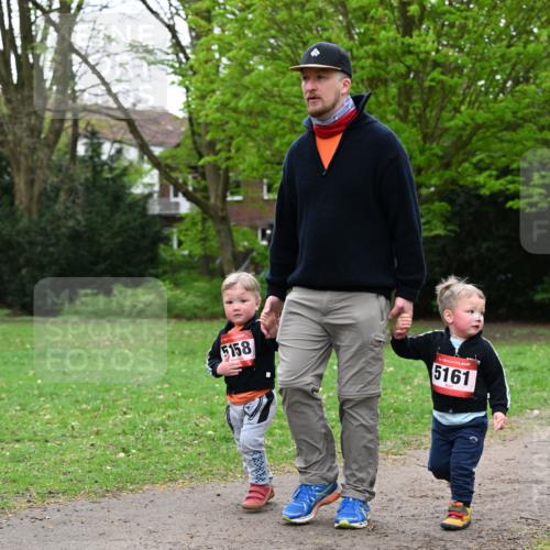 19.04.2026 - Hammer Lauf Dr. Thomas Lammeyer http://msf.ph/oto/9526577 19.04.2026 09:13:40 Laufen 5158, 5161 meine-sportfotos.de