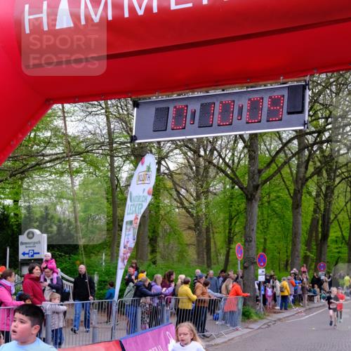 19.04.2026 - Hammer Lauf Tim E. http://msf.ph/oto/9526749 19.04.2026 09:30:36 Ziel 787, 851, 1467, 1495 meine-sportfotos.de