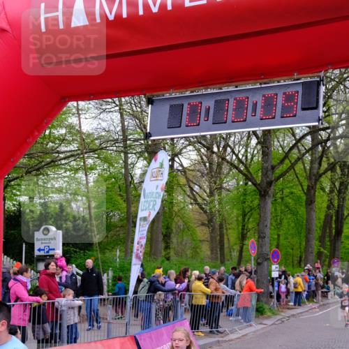 19.04.2026 - Hammer Lauf Tim E. http://msf.ph/oto/9526759 19.04.2026 09:30:36 Ziel 787, 851, 1467, 1495 meine-sportfotos.de