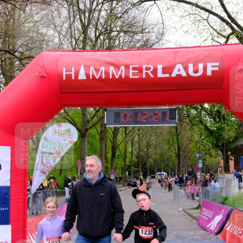 19.04.2026 - Hammer Lauf Tim E. http://msf.ph/oto/9526976 19.04.2026 09:32:49 Ziel 1232, 1233 meine-sportfotos.de