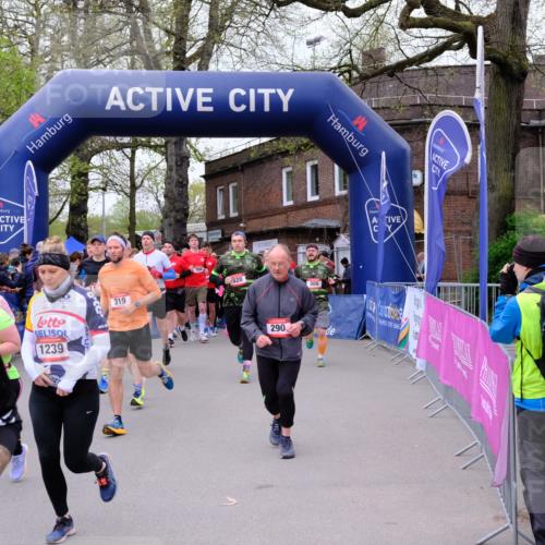 19.04.2026 - Hammer Lauf Tim E. http://msf.ph/oto/9527293 19.04.2026 09:45:45 Ziel  meine-sportfotos.de