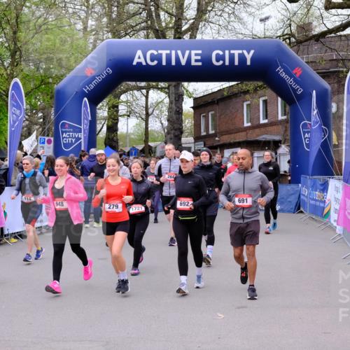 19.04.2026 - Hammer Lauf Tim E. http://msf.ph/oto/9527355 19.04.2026 09:45:49 Ziel  meine-sportfotos.de