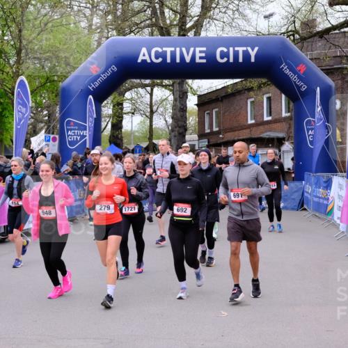19.04.2026 - Hammer Lauf Tim E. http://msf.ph/oto/9527358 19.04.2026 09:45:49 Ziel  meine-sportfotos.de