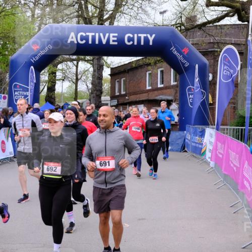 19.04.2026 - Hammer Lauf Tim E. http://msf.ph/oto/9527373 19.04.2026 09:45:50 Ziel  meine-sportfotos.de