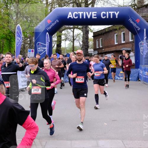 19.04.2026 - Hammer Lauf Tim E. http://msf.ph/oto/9527432 19.04.2026 09:45:57 Ziel  meine-sportfotos.de