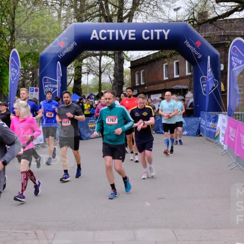 19.04.2026 - Hammer Lauf Tim E. http://msf.ph/oto/9527609 19.04.2026 09:46:19 Ziel  meine-sportfotos.de