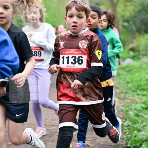 19.04.2026 - Hammer Lauf Dr. Thomas Lammeyer http://msf.ph/oto/9527782 19.04.2026 09:26:30 Laufen 7910, 1136 meine-sportfotos.de