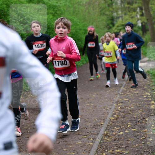 19.04.2026 - Hammer Lauf Dr. Thomas Lammeyer http://msf.ph/oto/9528031 19.04.2026 09:26:58 Laufen 1835, 1780, 1646, 1426 meine-sportfotos.de