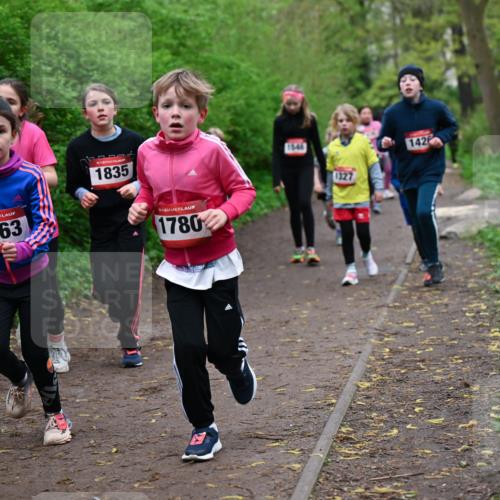19.04.2026 - Hammer Lauf Dr. Thomas Lammeyer http://msf.ph/oto/9528035 19.04.2026 09:26:58 Laufen 1363, 1835, 1780, 1546, 1327, 142 meine-sportfotos.de