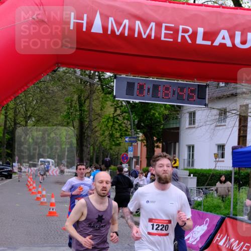 19.04.2026 - Hammer Lauf Tim E. http://msf.ph/oto/9528100 19.04.2026 10:03:54 Ziel 102, 166, 192, 305, 340, 806, 837, 1176, 1177, 1220, 1912 meine-sportfotos.de