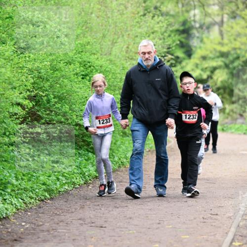19.04.2026 - Hammer Lauf Dr. Thomas Lammeyer http://msf.ph/oto/9528942 19.04.2026 09:29:36 Laufen 1233, 1232 meine-sportfotos.de