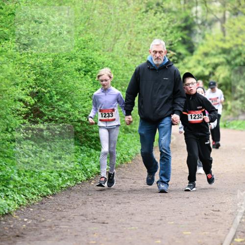 19.04.2026 - Hammer Lauf Dr. Thomas Lammeyer http://msf.ph/oto/9528944 19.04.2026 09:29:36 Laufen 1233, 1232 meine-sportfotos.de