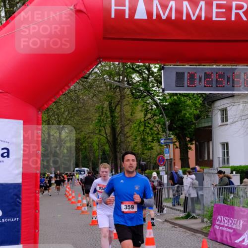 19.04.2026 - Hammer Lauf Tim E. http://msf.ph/oto/9529234 19.04.2026 10:11:07 Ziel 359, 756, 934, 999, 1182, 1759 meine-sportfotos.de