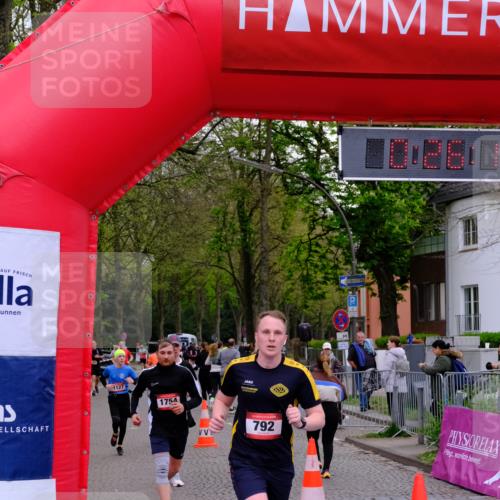 19.04.2026 - Hammer Lauf Tim E. http://msf.ph/oto/9529285 19.04.2026 10:11:23 Ziel 277, 287, 431, 782, 792, 1127, 1754, 1860, 1866 meine-sportfotos.de