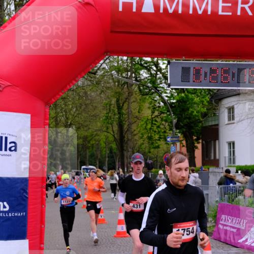 19.04.2026 - Hammer Lauf Tim E. http://msf.ph/oto/9529297 19.04.2026 10:11:24 Ziel 277, 287, 431, 792, 1127, 1754, 1866 meine-sportfotos.de