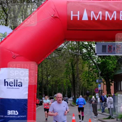 19.04.2026 - Hammer Lauf Tim E. http://msf.ph/oto/9529344 19.04.2026 10:11:37 Ziel 119, 156, 184, 186, 187, 206, 210, 310, 334, 375, 747, 1032, 1717, 1767 meine-sportfotos.de