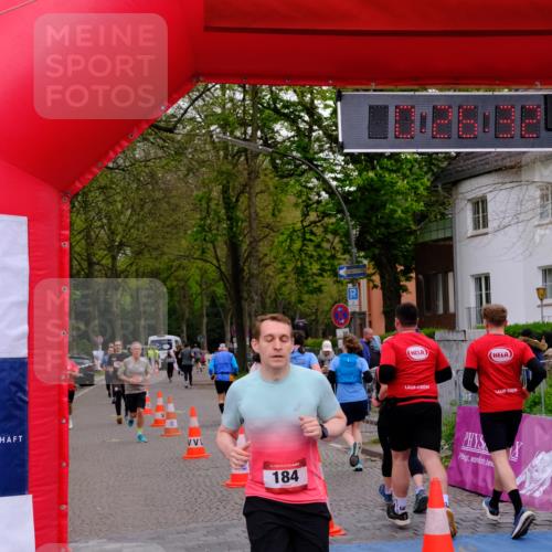 19.04.2026 - Hammer Lauf Tim E. http://msf.ph/oto/9529363 19.04.2026 10:11:41 Ziel 156, 184, 186, 187, 206, 210, 276, 310, 334, 375, 747, 1002, 1032, 1350, 1767 meine-sportfotos.de