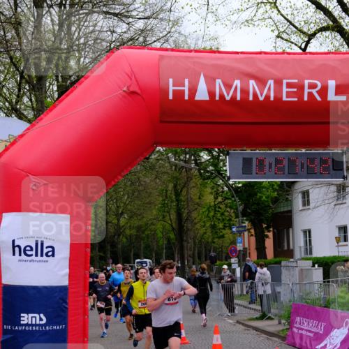19.04.2026 - Hammer Lauf Tim E. http://msf.ph/oto/9529552 19.04.2026 10:12:49 Ziel 266, 526, 1079, 1144, 1247, 1602, 1727, 1735, 1854, 1900, 1901 meine-sportfotos.de