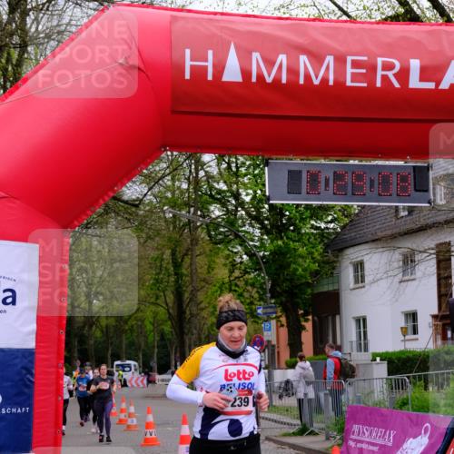 19.04.2026 - Hammer Lauf Tim E. http://msf.ph/oto/9529733 19.04.2026 10:14:15 Ziel 328, 710, 1239 meine-sportfotos.de