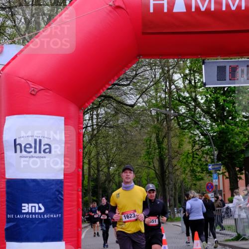19.04.2026 - Hammer Lauf Tim E. http://msf.ph/oto/9529981 19.04.2026 10:15:11 Ziel 422, 424, 563, 600, 651, 808, 955, 1009, 1157, 1230, 1623 meine-sportfotos.de