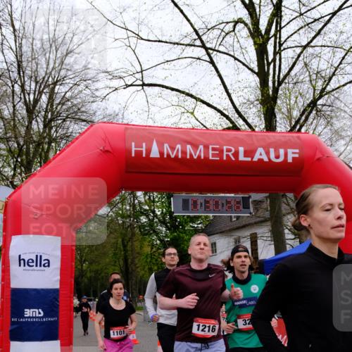 19.04.2026 - Hammer Lauf Tim E. http://msf.ph/oto/9530116 19.04.2026 10:15:34 Ziel 241, 321, 324, 325, 753, 786, 1101, 1215, 1216, 1793, 1921 meine-sportfotos.de