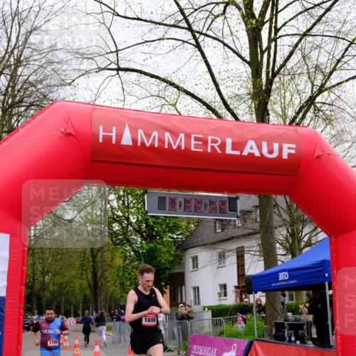 19.04.2026 - Hammer Lauf Tim E. http://msf.ph/oto/9530843 19.04.2026 10:20:32 Ziel 937, 1698, 1759 meine-sportfotos.de
