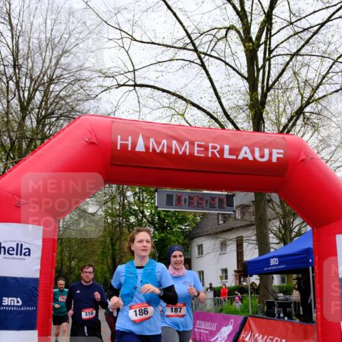19.04.2026 - Hammer Lauf Tim E. http://msf.ph/oto/9530873 19.04.2026 10:20:55 Ziel 156, 186, 187, 210, 310, 334, 440, 747, 748, 1767 meine-sportfotos.de
