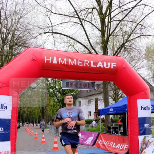 19.04.2026 - Hammer Lauf Tim E. http://msf.ph/oto/9531365 19.04.2026 10:25:10 Ziel 106, 113, 784, 1917 meine-sportfotos.de