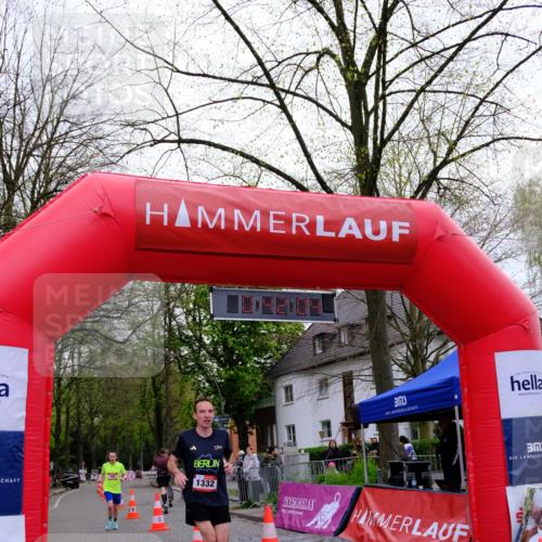 19.04.2026 - Hammer Lauf Tim E. http://msf.ph/oto/9531497 19.04.2026 10:27:12 Ziel 101, 377, 400, 1332, 1800, 1898 meine-sportfotos.de