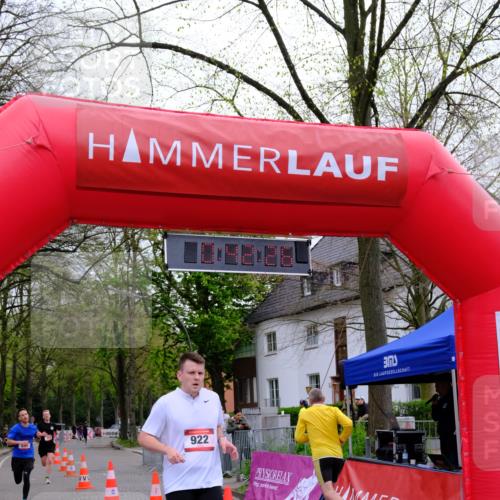19.04.2026 - Hammer Lauf Tim E. http://msf.ph/oto/9531551 19.04.2026 10:27:34 Ziel 296, 355, 687, 858, 922, 999, 1641, 1724 meine-sportfotos.de