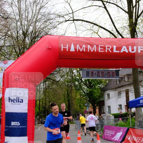 19.04.2026 - Hammer Lauf Tim E. http://msf.ph/oto/9531566 19.04.2026 10:27:37 Ziel 296, 355, 922, 999, 1641, 1724 meine-sportfotos.de